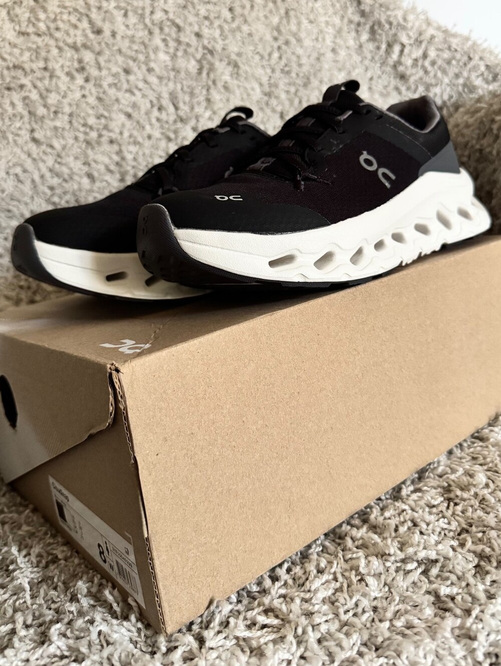 On Cloud Cloudleap Black White Running Shoes Size 8 Women